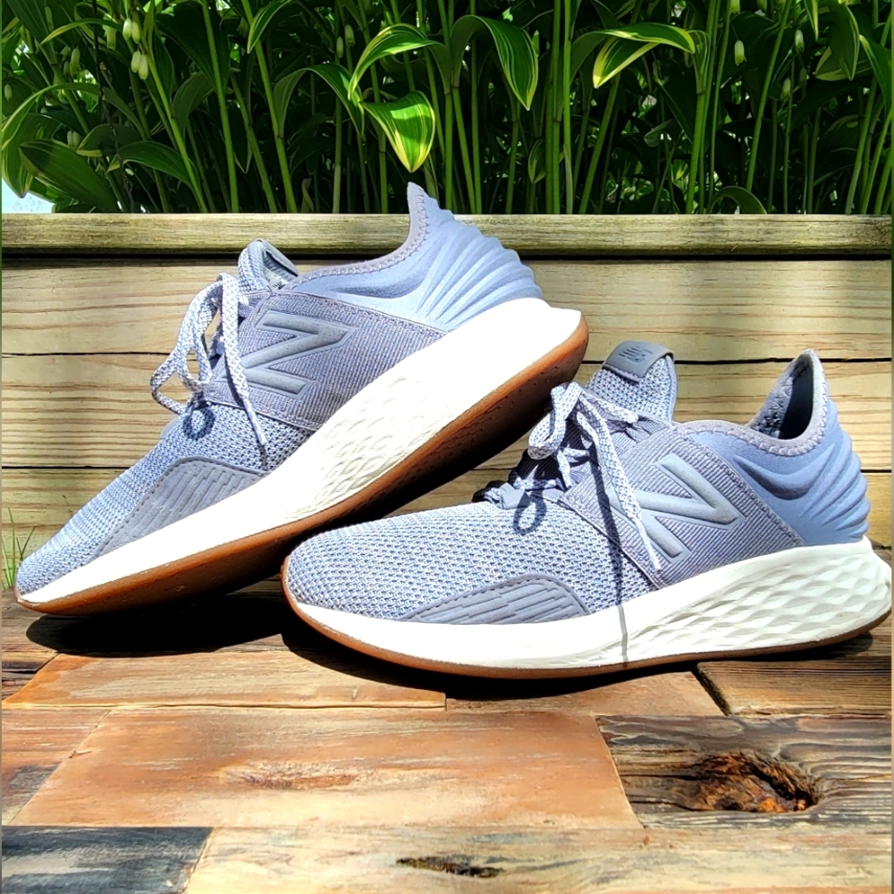New Balance women's Grey Fresh Foam Roav running shoes size 7.5